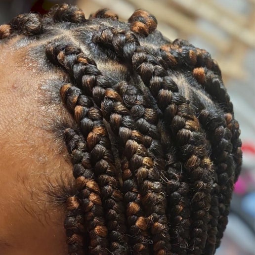 Jumbo Knotless Braids
